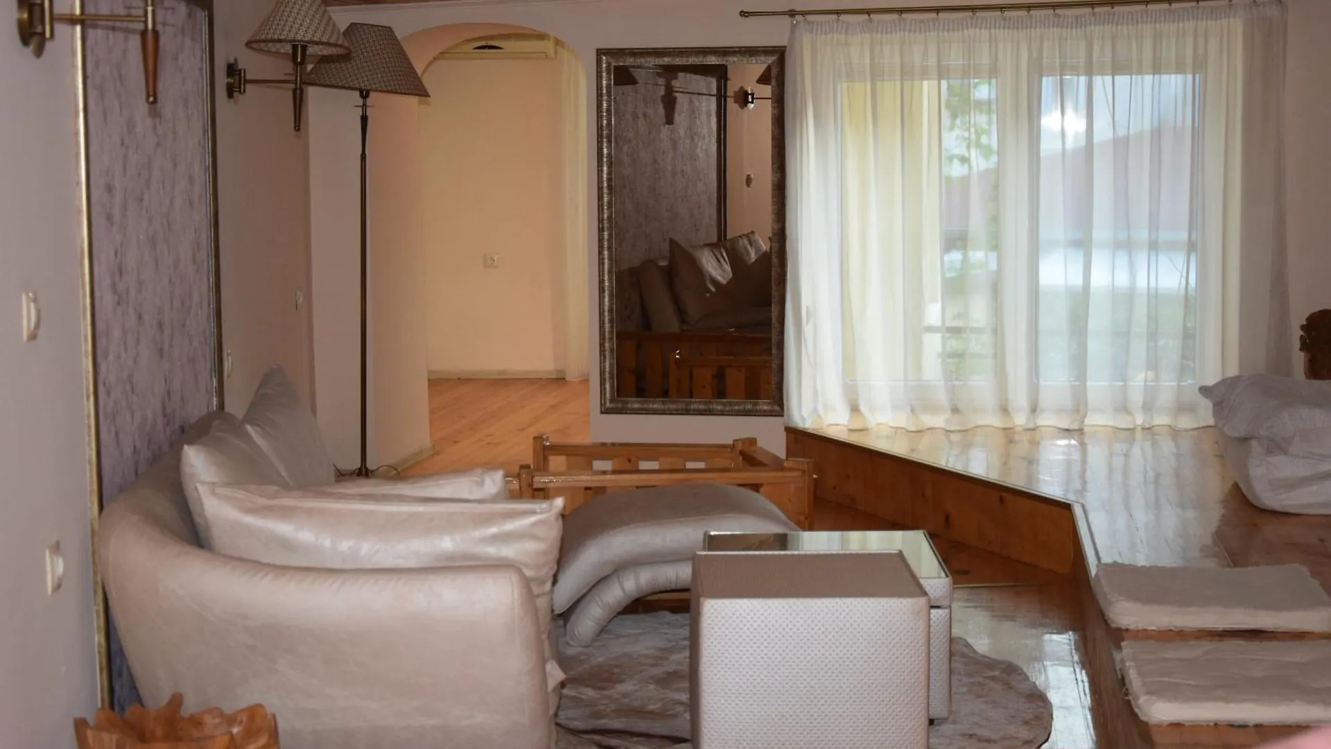 Нестандартно Бутиково Студио За Двама Романтика Varna Apartment